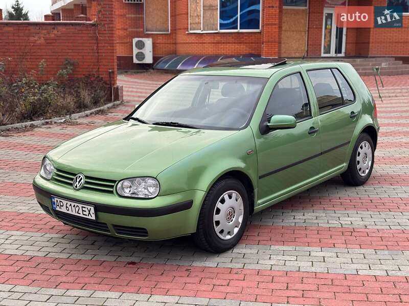 Volkswagen Golf 1998