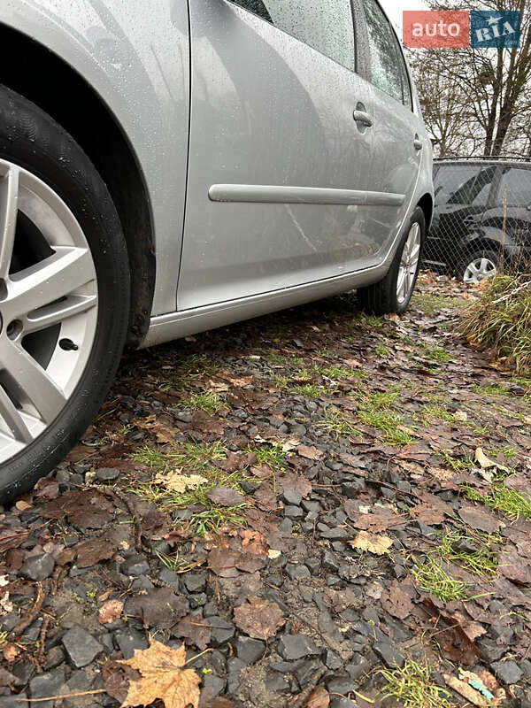 Хэтчбек Volkswagen Golf 2007 в Луцке фото 24 Хэтчбек Volkswagen Golf 2007 в Луцке