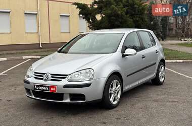 Хэтчбек Volkswagen Golf 2005 в Запорожье