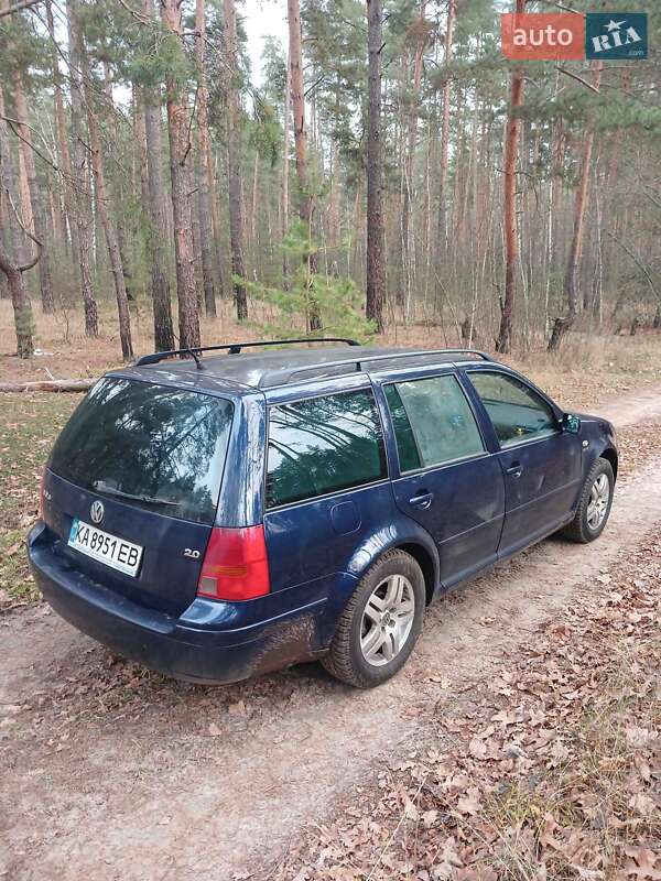 Volkswagen Golf 2002