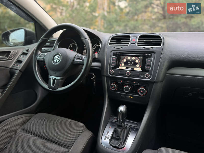 Хэтчбек Volkswagen Golf 2012 в Киеве фото 19 Хэтчбек Volkswagen Golf 2012 в Киеве