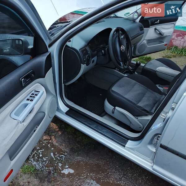 Хэтчбек Volkswagen Golf 1999 в Шполе фото 9 Хэтчбек Volkswagen Golf 1999 в Шполе