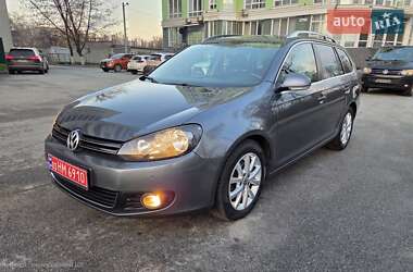 Універсал Volkswagen Golf 2009 в Чернігові