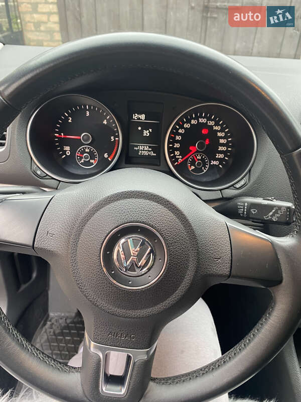 Хэтчбек Volkswagen Golf 2010 в Кропивницком фото 3 Хэтчбек Volkswagen Golf 2010 в Кропивницком