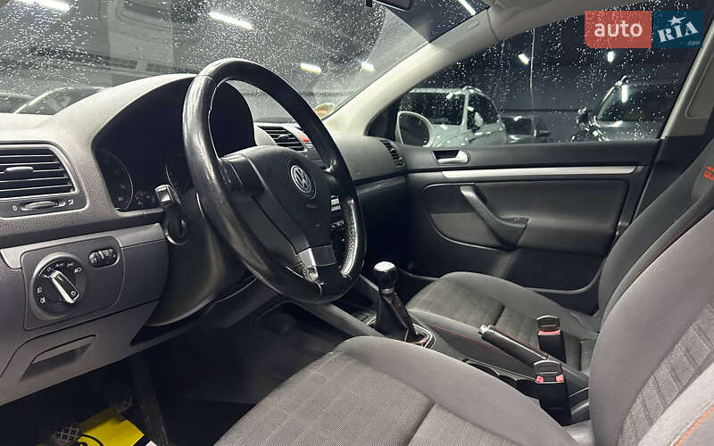 Хэтчбек Volkswagen Golf 2006 в Черновцах фото 7 Хэтчбек Volkswagen Golf 2006 в Черновцах