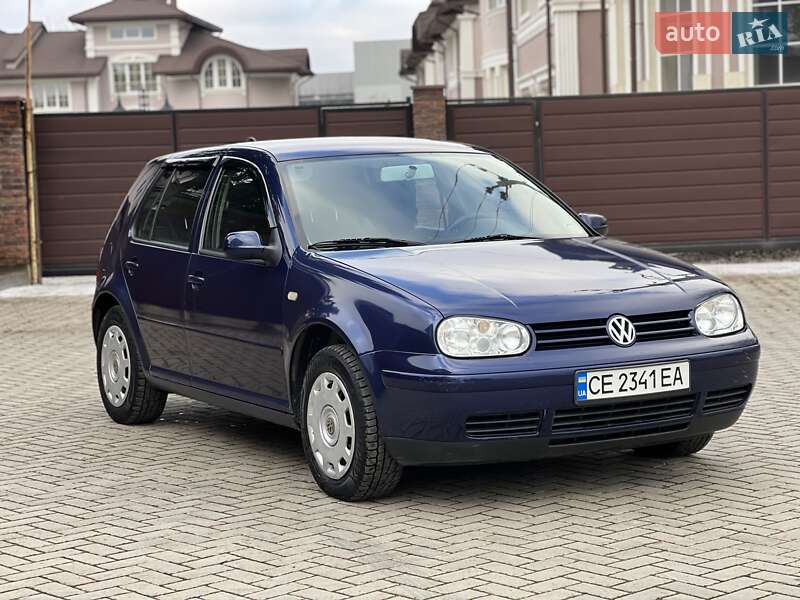 Volkswagen Golf 2002