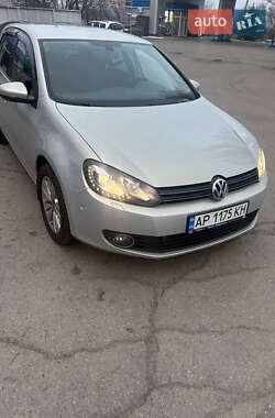 Хэтчбек Volkswagen Golf 2011 в Запорожье