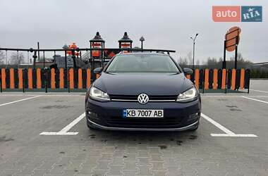 Универсал Volkswagen Golf 2014 в Виннице