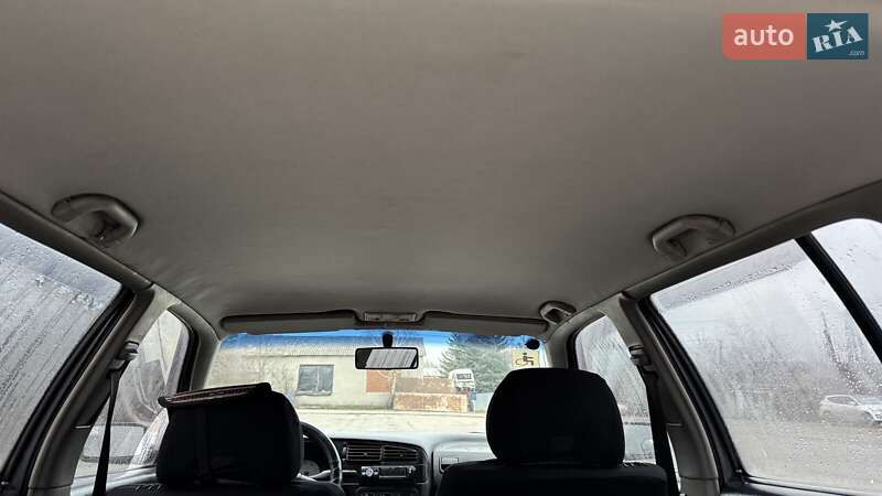 Хэтчбек Volkswagen Golf 1994 в Дунаевцах