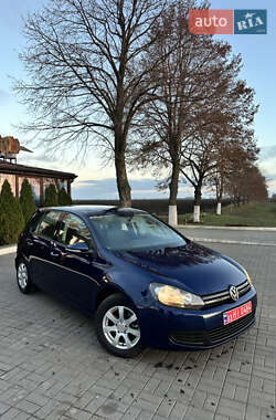 Хэтчбек Volkswagen Golf 2009 в Днепре