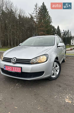 Універсал Volkswagen Golf 2010 в Ківерцях