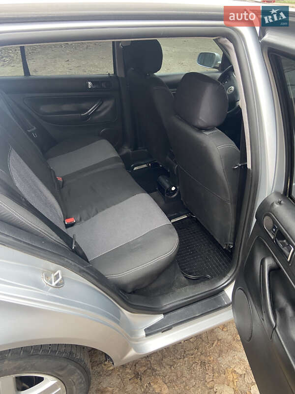 Хэтчбек Volkswagen Golf 2001 в Каменском фото 10 Хэтчбек Volkswagen Golf 2001 в Каменском