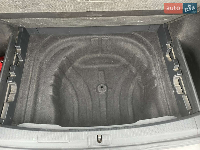 Універсал Volkswagen Golf 2016 в Вишневому