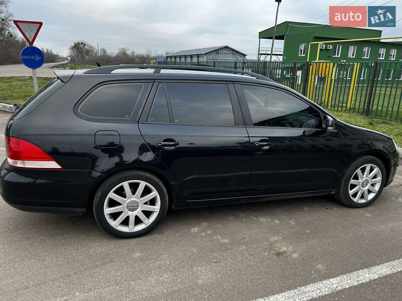 Универсал Volkswagen Golf 2007 в Яготине