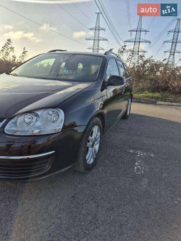 Универсал Volkswagen Golf 2008 в Харькове