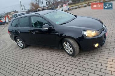 Универсал Volkswagen Golf 2012 в Луцке