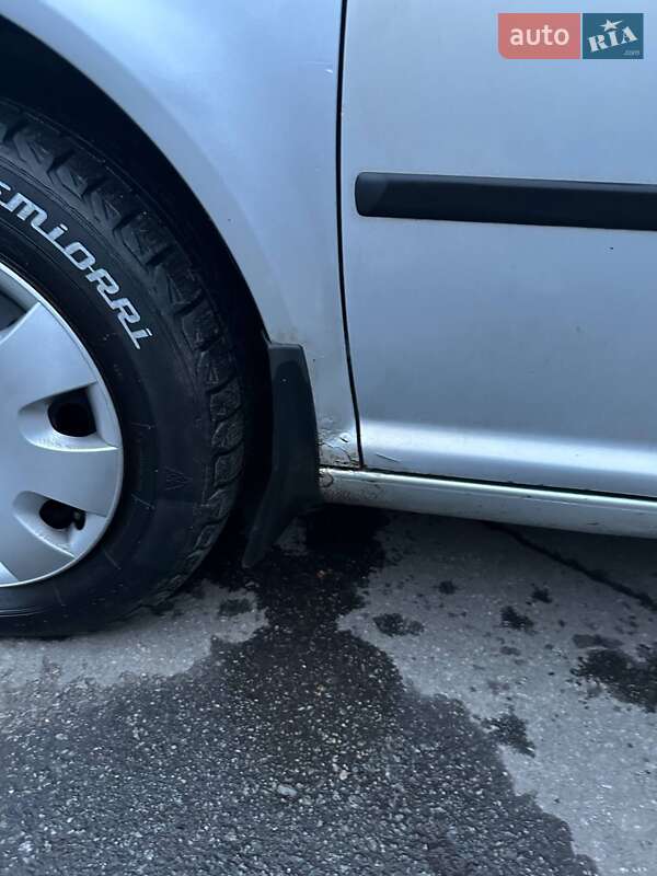 Хетчбек Volkswagen Golf 2000 в Збаражі