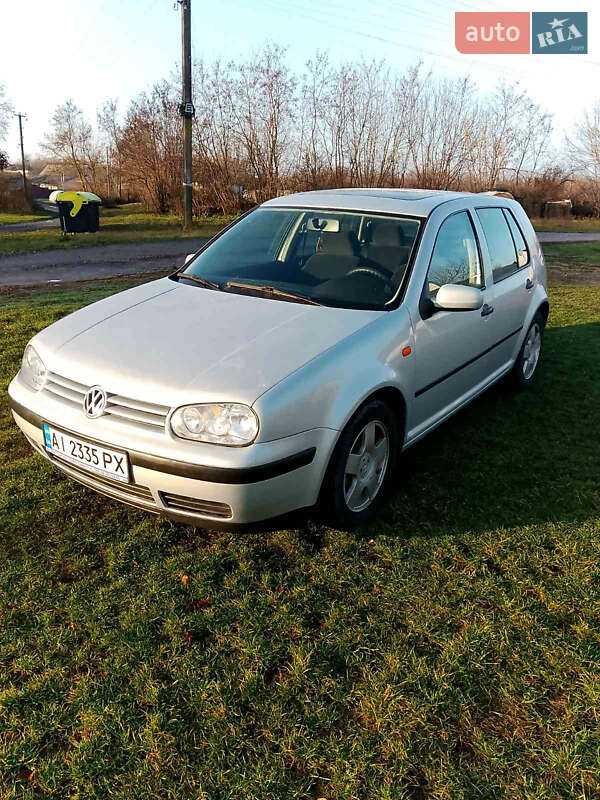 Volkswagen Golf 1998
