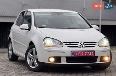 Хэтчбек Volkswagen Golf 2008 в Межгорье