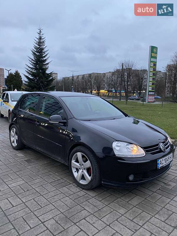 Volkswagen Golf 2005