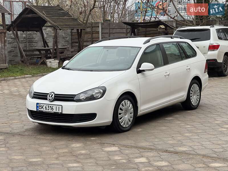 Volkswagen Golf 2010 Volkswagen Golf 2010