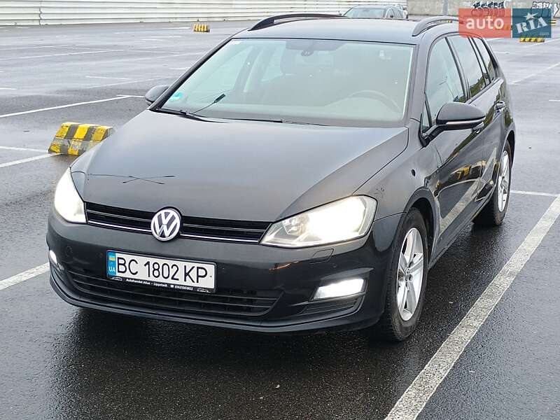 Універсал Volkswagen Golf 2013 в Львові