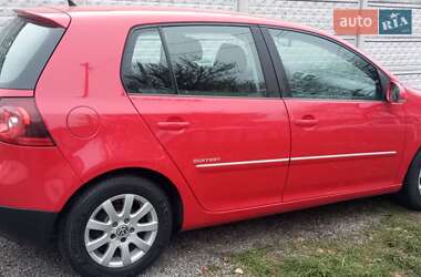 Хетчбек Volkswagen Golf 2008 в Рівному