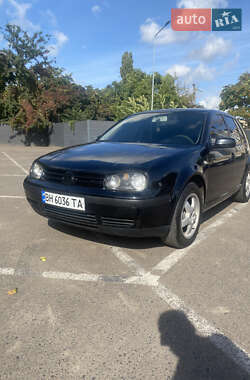 Хетчбек Volkswagen Golf 2003 в Одесі