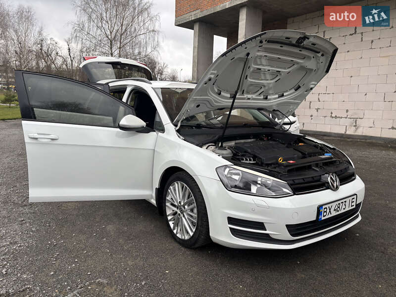Универсал Volkswagen Golf 2014 в Хмельницком