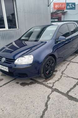 Хетчбек Volkswagen Golf 2004 в Вінниці