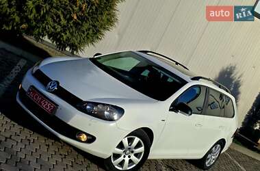 Універсал Volkswagen Golf 2014 в Івано-Франківську