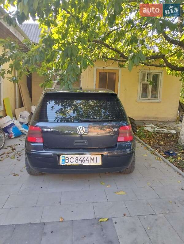 Volkswagen Golf 2000