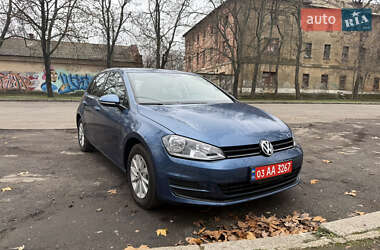 Хэтчбек Volkswagen Golf 2017 в Николаеве