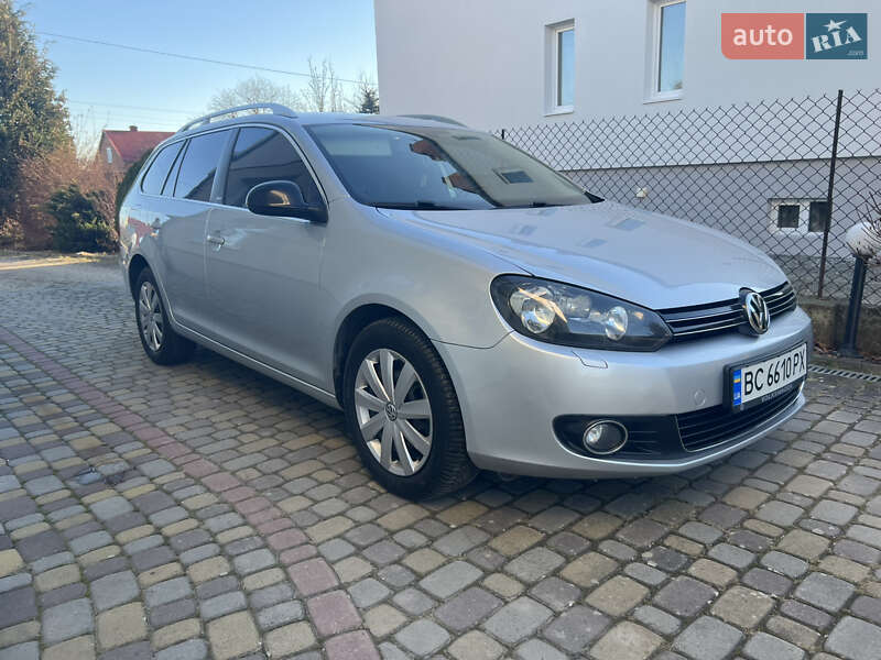 Volkswagen Golf 2011
