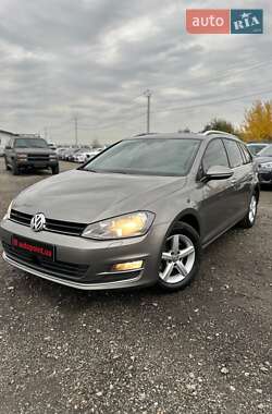 Универсал Volkswagen Golf 2013 в Белогородке