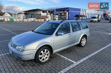 Универсал Volkswagen Golf 2005 в Коломые