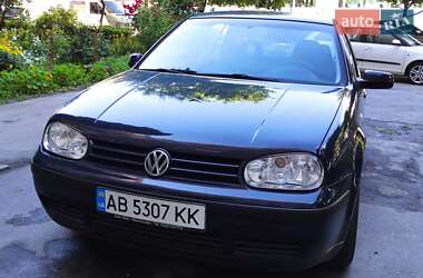 Хетчбек Volkswagen Golf 2001 в Дніпрі