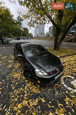 Хетчбек Volkswagen Golf 2011 в Києві