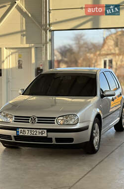 Хэтчбек Volkswagen Golf 2000 в Ильинцах
