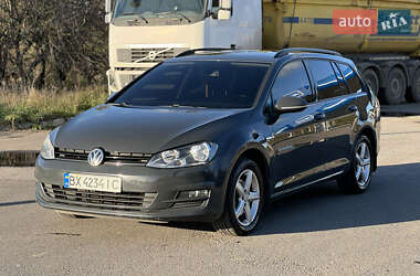 Універсал Volkswagen Golf 2015 в Хмельницькому