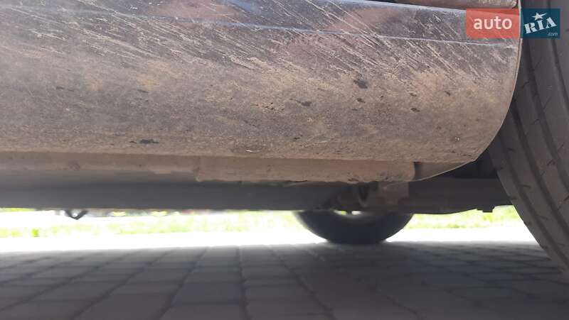 Хэтчбек Volkswagen Golf 2008 в Сокале