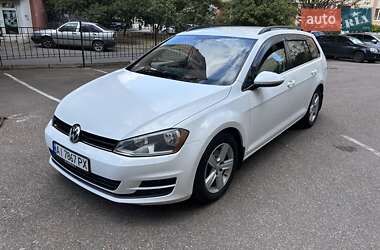 Универсал Volkswagen Golf 2015 в Ирпене