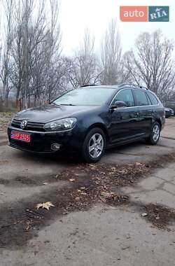 Хэтчбек Volkswagen Golf 2011 в Запорожье