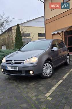 Хэтчбек Volkswagen Golf 2008 в Берегово