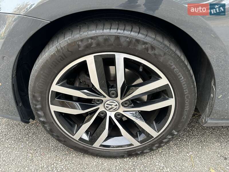 Универсал Volkswagen Golf 2018 в Броварах фото 10 Универсал Volkswagen Golf 2018 в Броварах