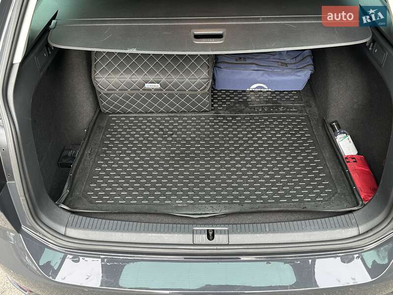 Универсал Volkswagen Golf 2018 в Броварах фото 21 Универсал Volkswagen Golf 2018 в Броварах