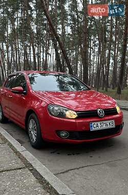 Хетчбек Volkswagen Golf 2009 в Черкасах