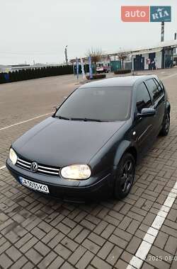 Хетчбек Volkswagen Golf 2003 в Черкасах