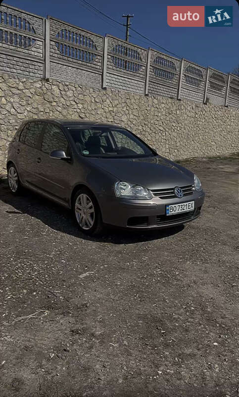 Volkswagen Golf 2005 Volkswagen Golf 2005