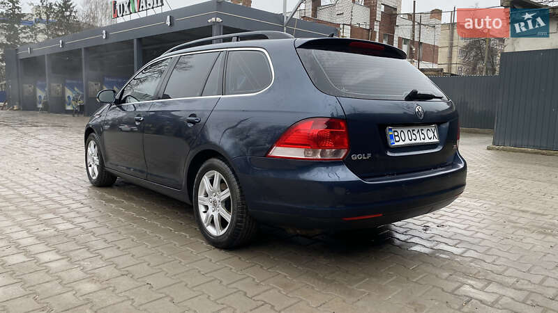 Універсал Volkswagen Golf 2009 в Тернополі